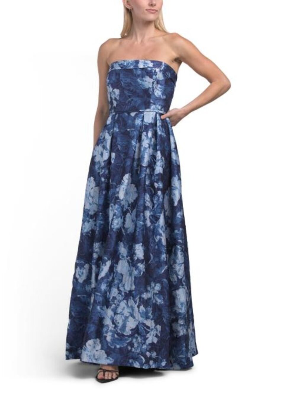 TAHARI ASL Crinkle Floral Gown